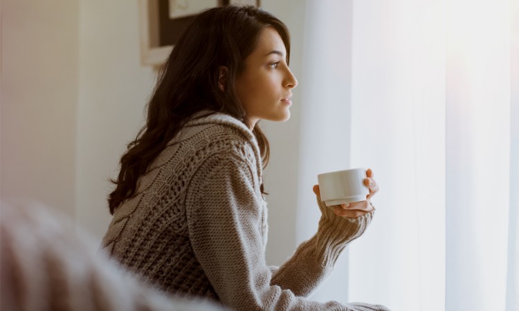 como-parar-de-sofrer-por-amor-autoridade-feminina-superar-término